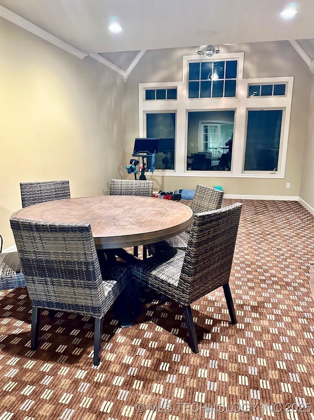 dining space featuring crown molding, recessed lighting, and baseboards