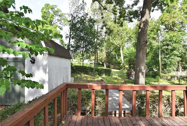 2140 S Columbia Ave, Tulsa, OK 74114 - view of deck