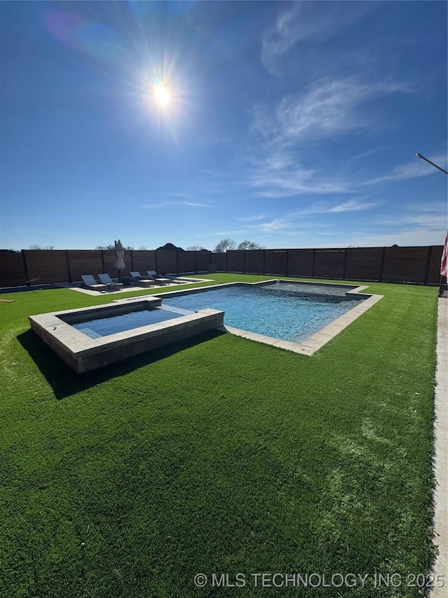 1583 E Clara Ct, Fort Gibson, OK 74434 - view of pool featuring a fenced in pool, a fenced backyard, and a yard