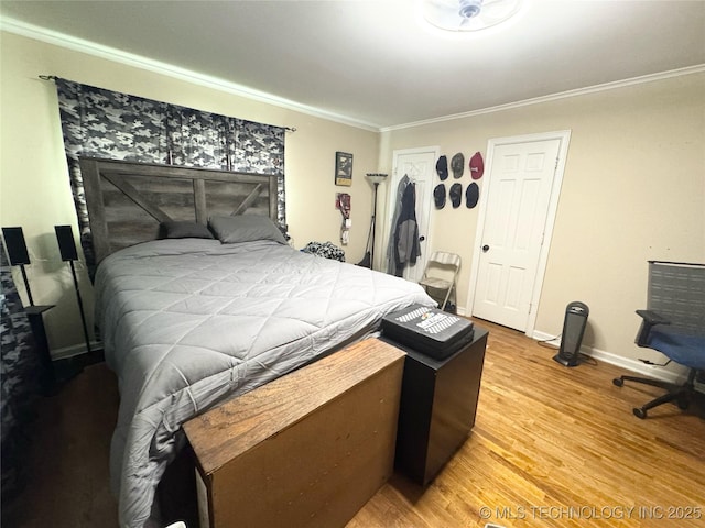 3210 Summit Blvd, Sand Springs, OK 74063 - bedroom with ornamental molding, light wood finished floors, and baseboards