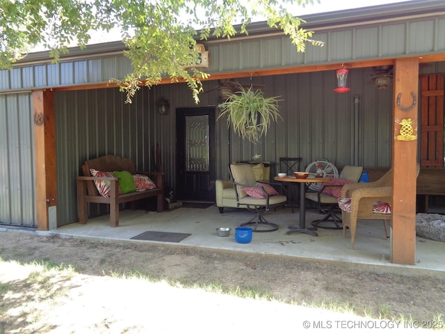 326 Scroggins Rd, Eufaula, OK 74432 - photo 2