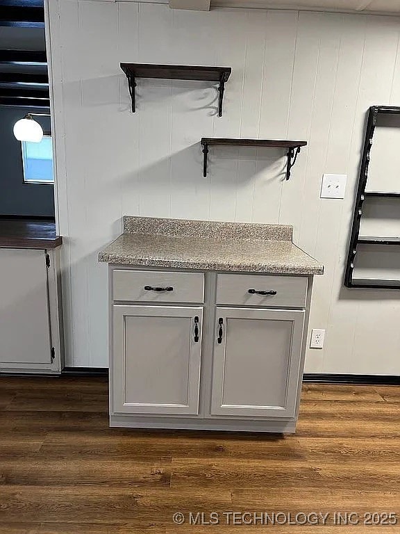 room details with wood finished floors