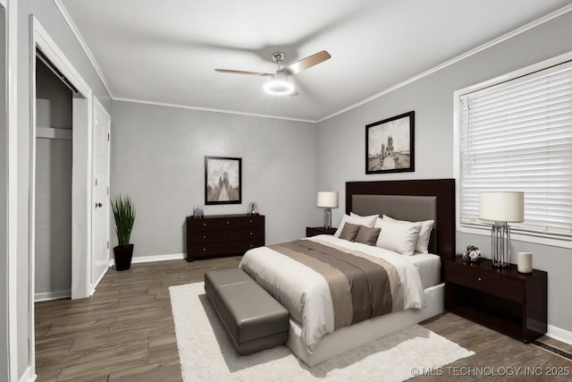 1610 E 55th Pl, Tulsa, OK 74105 - bedroom with wood finished floors, baseboards, crown molding, and a ceiling fan