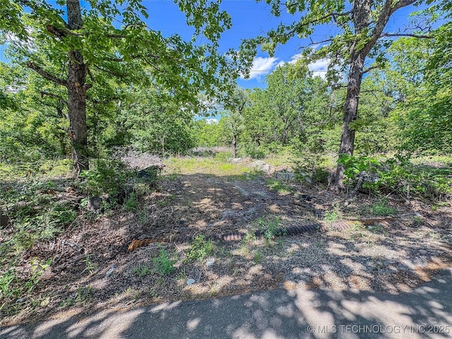 Hutson St, Eufaula, OK 74462
