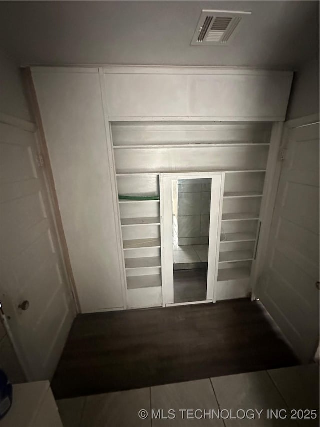 417 E SE, Ardmore, OK 73401 - view of closet