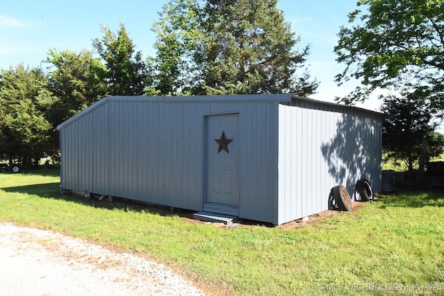view of outbuilding with an outbuilding