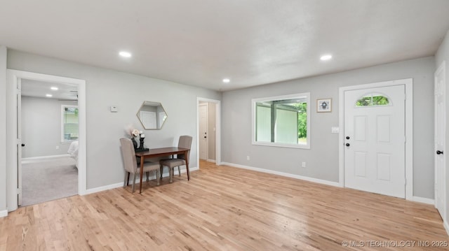 4010 E Harris, Muskogee, OK 74403 - entrance foyer with light wood finished floors, baseboards, and recessed lighting