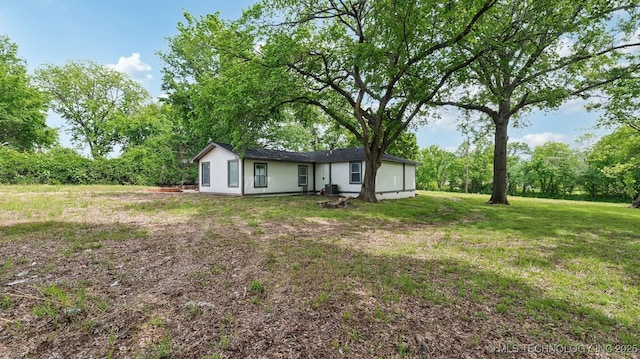4010 E Harris, Muskogee, OK 74403 - view of yard