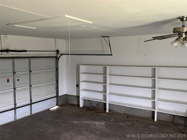 garage featuring a ceiling fan