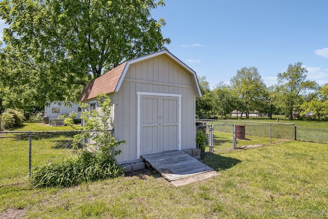 9553 W 71st St S, Tulsa, OK 74131 - view of shed featuring a fenced backyard and a gate
