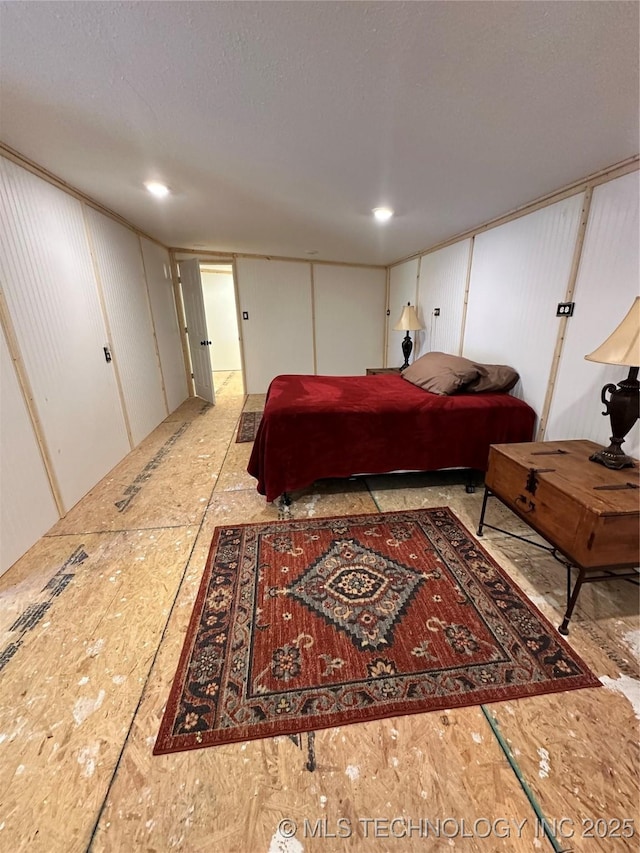 8815 Ashcroft Rd, Mounds, OK 74047 - bedroom with a decorative wall