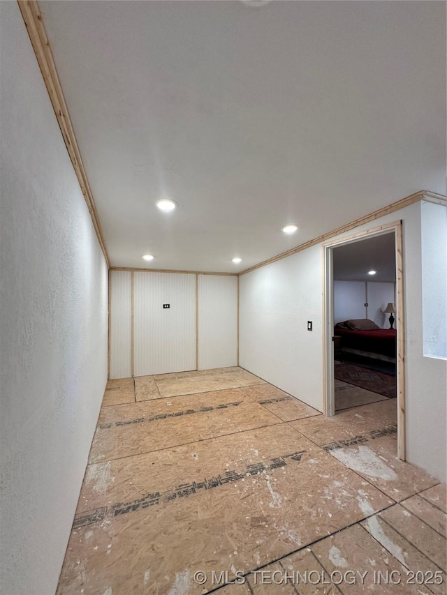 8815 Ashcroft Rd, Mounds, OK 74047 - unfurnished room featuring crown molding and recessed lighting
