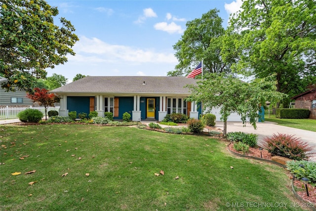 1022 W E St, Jenks, OK 74037 - ranch-style home featuring driveway and an attached garage