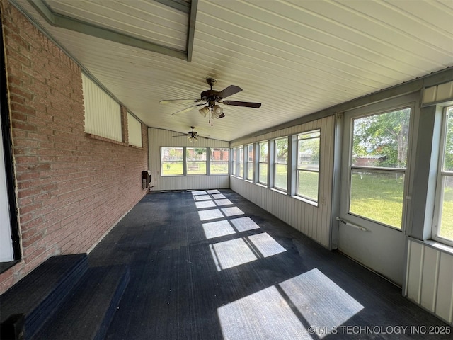 105 Hinton Blvd, Mannford, OK 74044 - unfurnished sunroom with ceiling fan