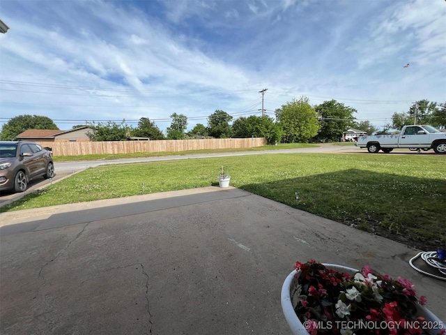 105 Hinton Blvd, Mannford, OK 74044 - view of yard with fence