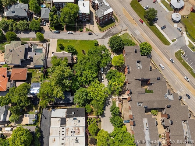 birds eye view of property featuring a residential view