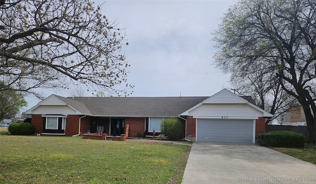 417 Bel Air Ave, Blackwell, OK 74631 - photo 1