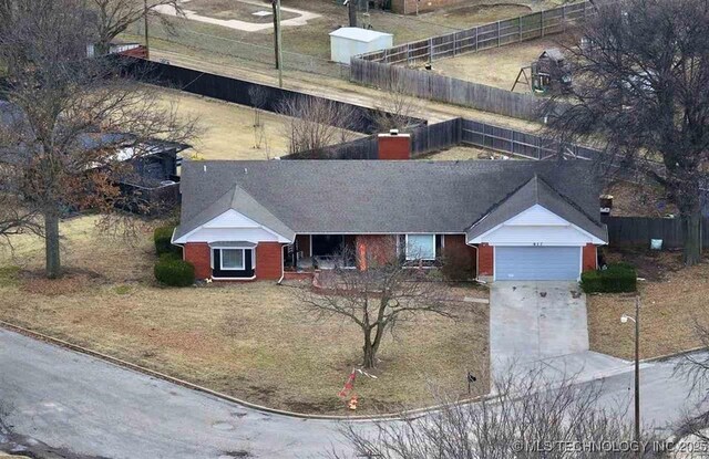 417 Bel Air Ave, Blackwell, OK 74631 - photo 16