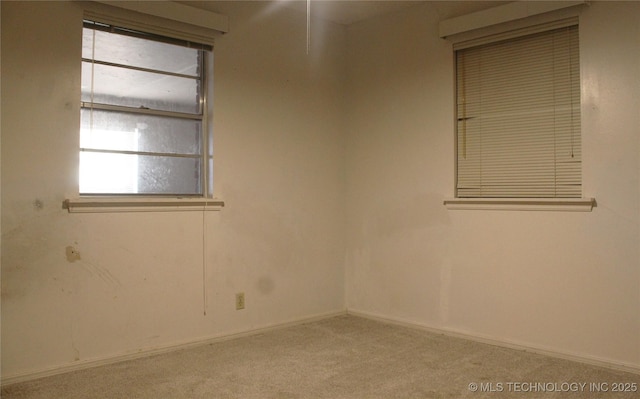 107 S 10th, Davis, OK 73030 - carpeted spare room with baseboards