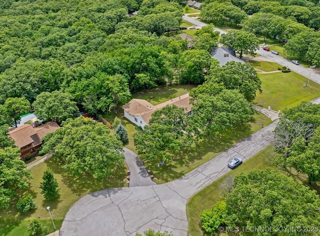 1402 E 125th St S, Jenks, OK 74037 - aerial view of property and surrounding area