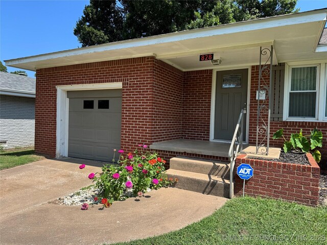 828 E 6th St, Cushing, OK 74023 - photo 5