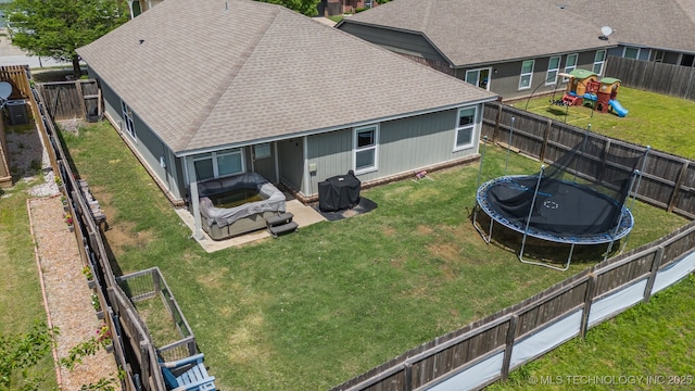aerial view of property and surrounding area