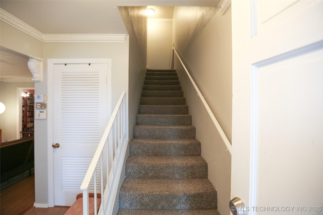 5518 E 46th St Unit 5518, Tulsa, OK 74135 - staircase with ornamental molding
