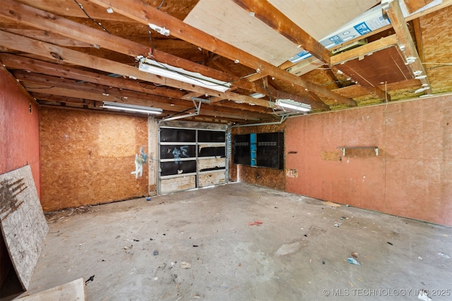 120 Quail Dr, Pryor, OK 74361 - misc room featuring a garage and concrete flooring