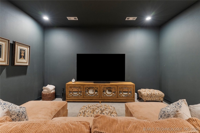 6038 E 119th Pl, Tulsa, OK 74137 - carpeted living room featuring recessed lighting