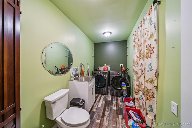 6019 E 620th Rd W, Locust Grove, OK 74352 - full bathroom featuring independent washer and dryer, vanity, wood finished floors, and toilet