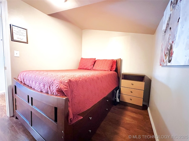 114537 Spring Creek Rd, Eufaula, OK 74432 - bedroom with dark wood finished floors and baseboards