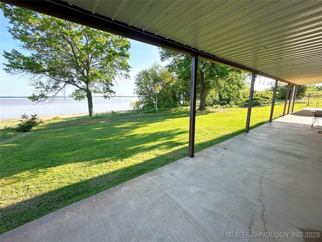 114537 Spring Creek Rd, Eufaula, OK 74432 - view of patio / terrace with a water view