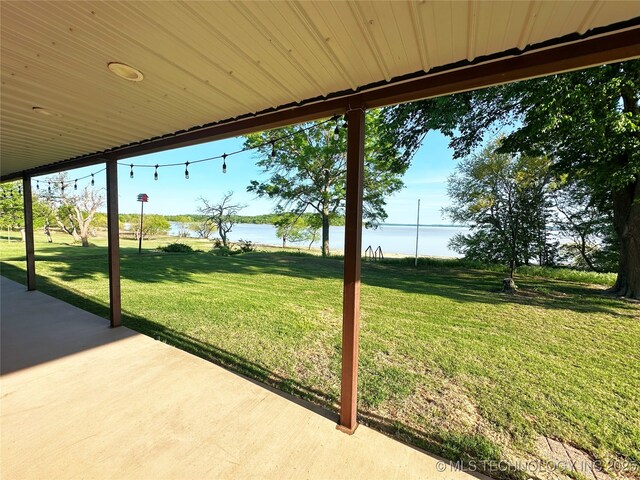 114537 Spring Creek Rd, Eufaula, OK 74432 - view of green lawn with a water view and a patio area