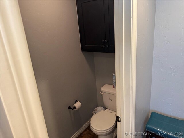 4715 Travertine, Ardmore, OK 73401 - bathroom with toilet