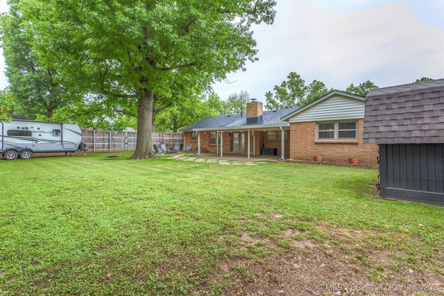 view of yard with a patio