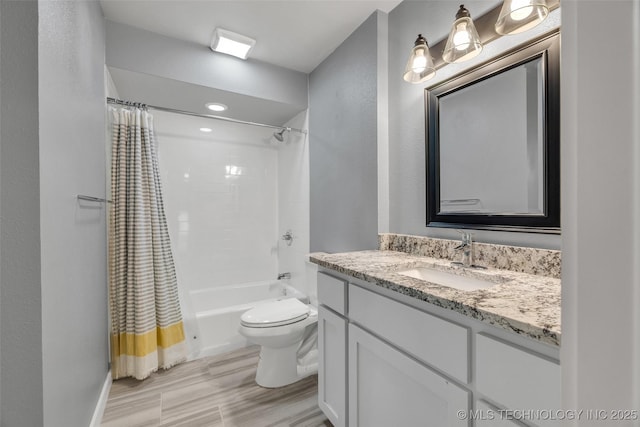 3130 E 47th St, Tulsa, OK 74105 - full bath featuring toilet, vanity, shower / tub combo, and wood finished floors