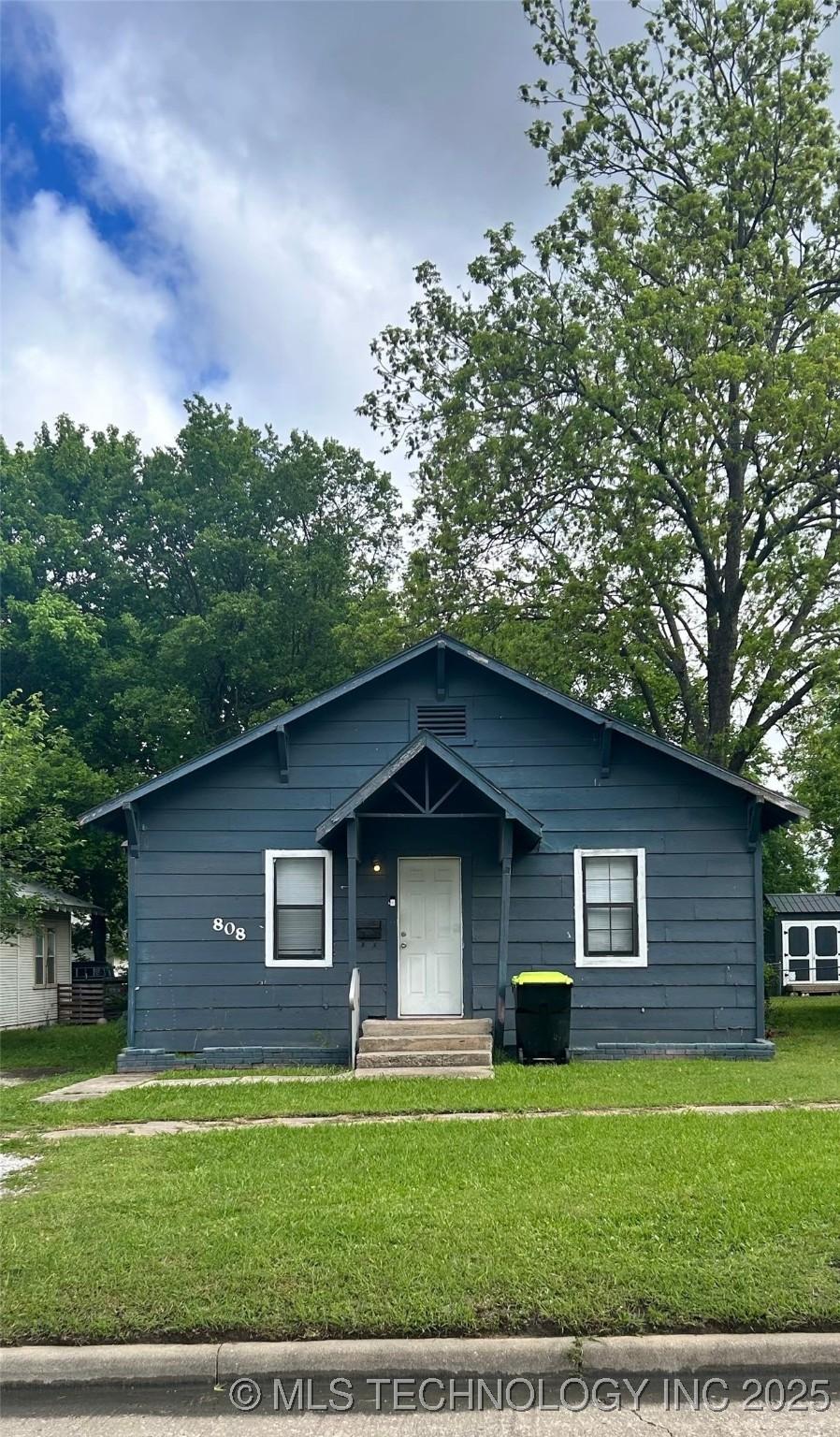 808 E 14th St, Ada, OK 74820 - photo 1