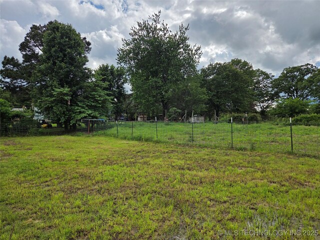 35530 W 261st St, Bristow, OK 74010 - view of yard with a rural view