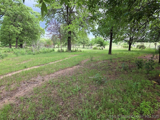 35530 W 261st St, Bristow, OK 74010 - view of yard
