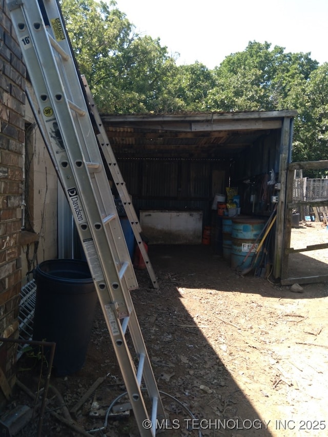 35530 W 261st St, Bristow, OK 74010 - view of outdoor structure