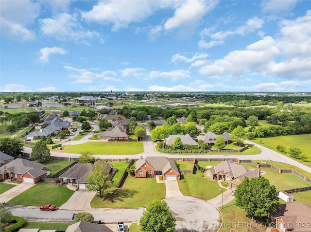 813 Franklin, Ardmore, OK 73401 - aerial perspective of suburban area
