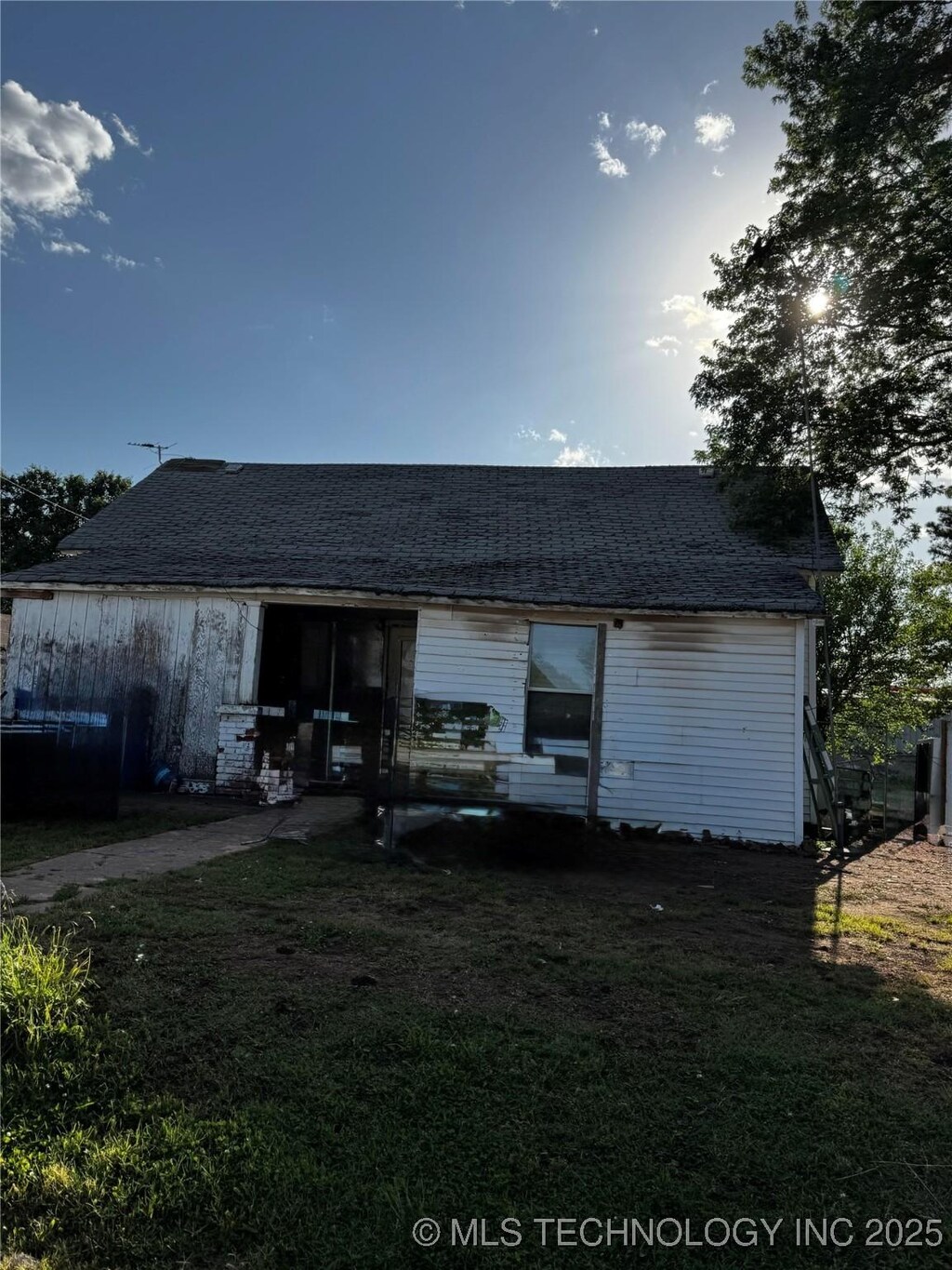 109 S Treadway Ave, Hominy, OK 74035 - photo 1