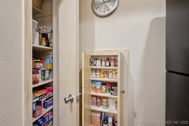 6522 S Memorial Dr Unit 19-H, Tulsa, OK 74133 - view of pantry