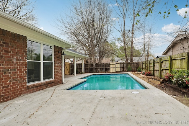 1901 W Indianola St, Broken Arrow, OK 74012 - view of pool featuring a patio area and a fenced backyard