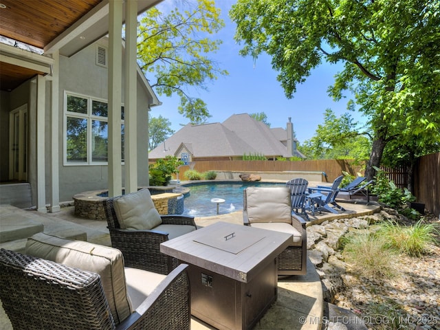 3661 S Lewis Ave, Tulsa, OK 74105 - fenced backyard with a patio area