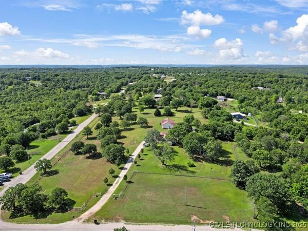 10718 W 162nd St, Skiatook, OK 74070 - bird's eye view of a forest