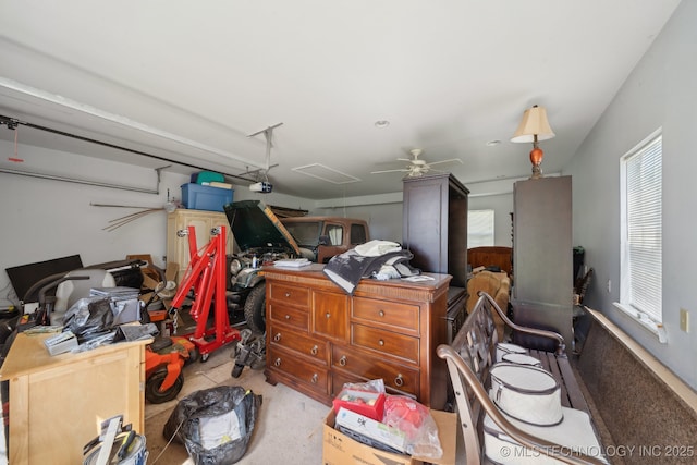 garage featuring ceiling fan