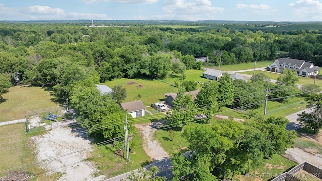 bird's eye view of a heavily wooded area