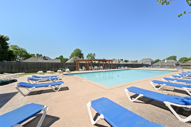 3909 W Utica St, Broken Arrow, OK 74011 - community pool featuring a pergola and a patio area