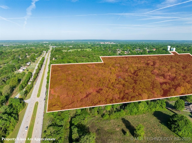 8 E 4th St, Okmulgee, OK 74447